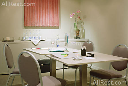 Hotel Amister 8